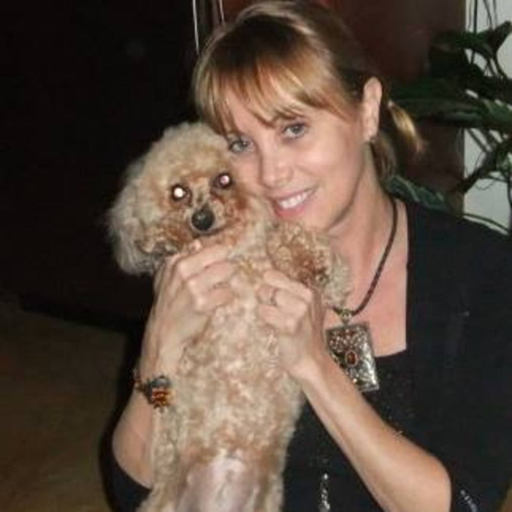 Meet your Posher, Leslie